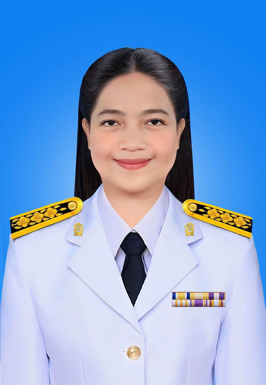 นางสาวชมภูนุช รัตนา